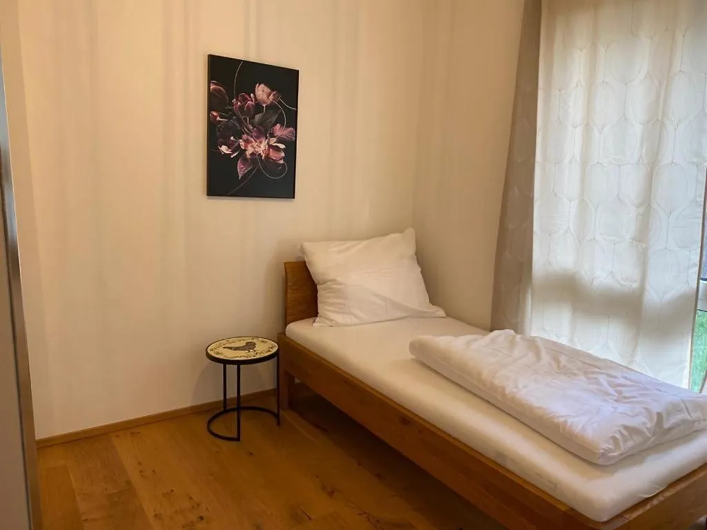 Modern Apartment With Garden Near City Center Vienna 0*,  Austria